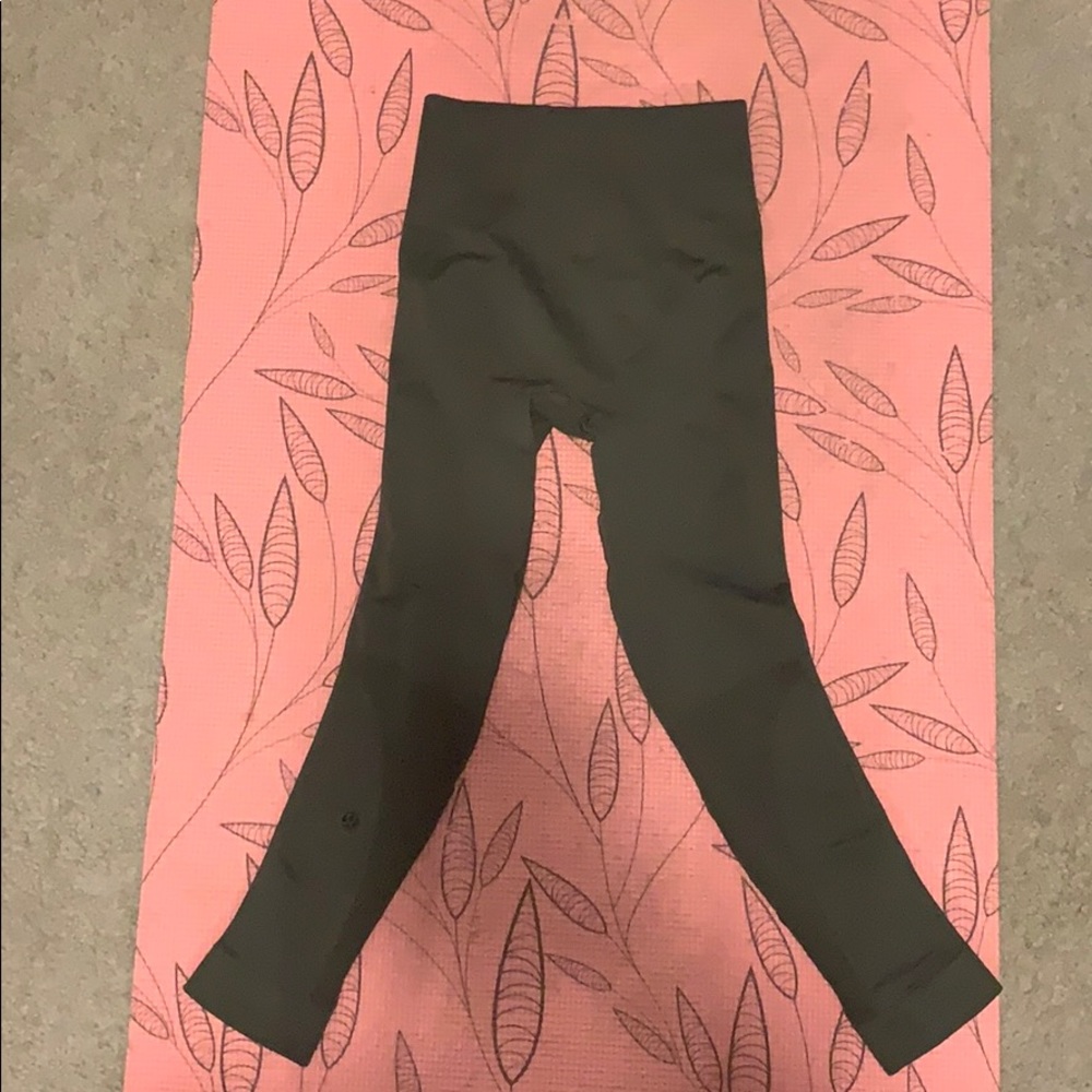 Olive green Seamless Lululemon